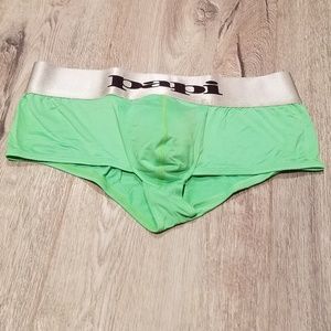 Green and Silver Papi Trunk
